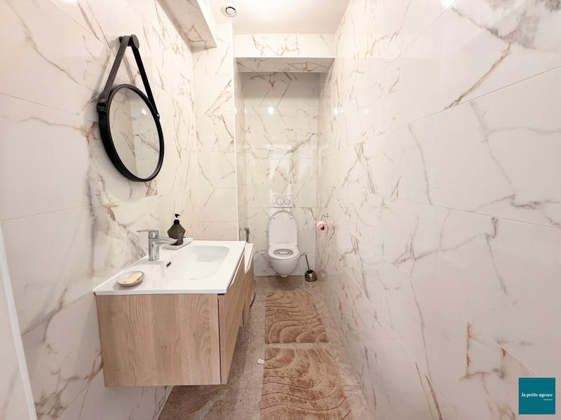 Maison contemporaine - 203 m² - 5 pièces