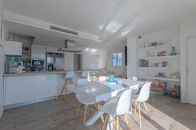 Maison - 115 m² - 7 pièces