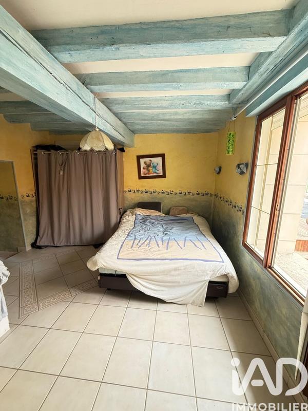 Maison - 310 m² - 7 pièces