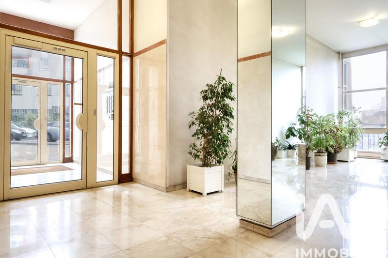 Appartement - 77 m² - 4 pièces