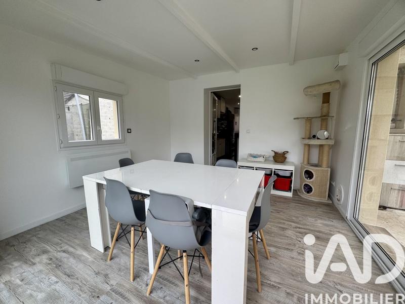 Maison - 93 m² - 4 pièces