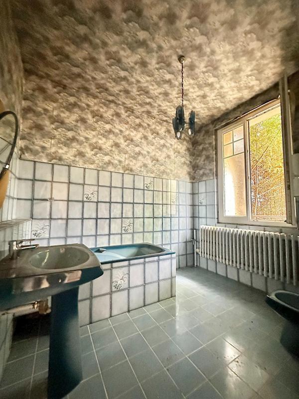 Maison - 96 m² - 4 pièces