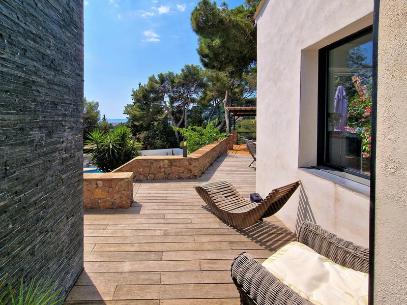 Maison - 213 m² - 6 pièces