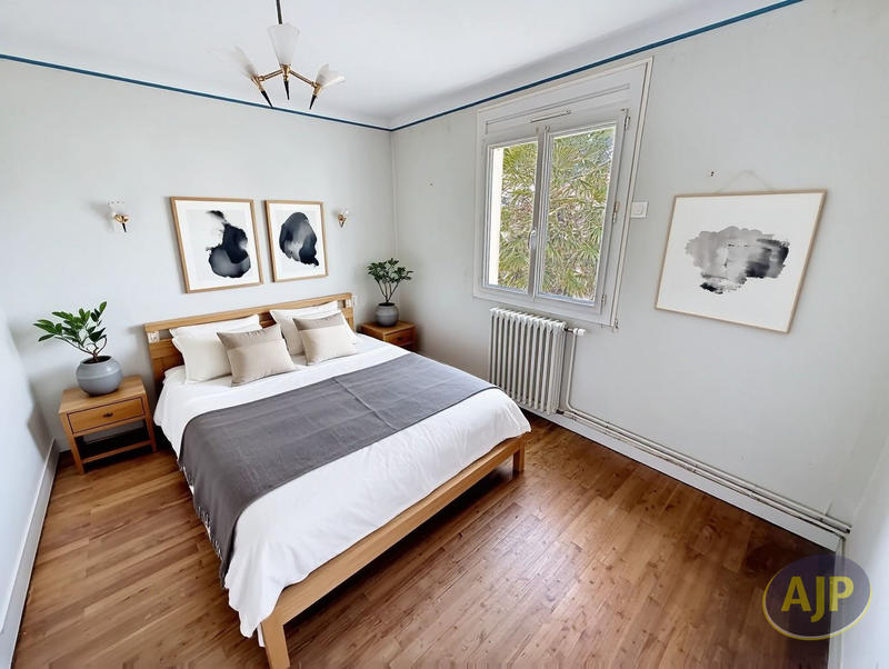 Maison - 91 m² - 5 pièces