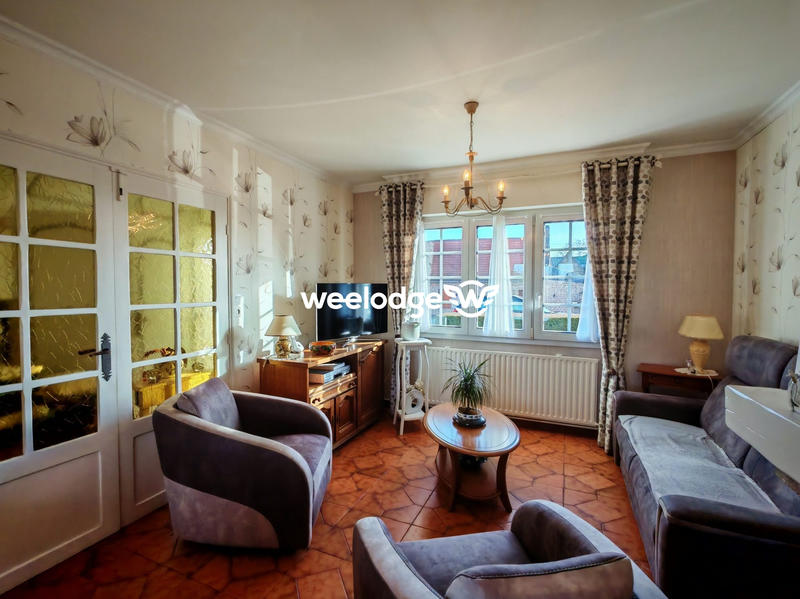 Maison - 83 m² - 5 pièces