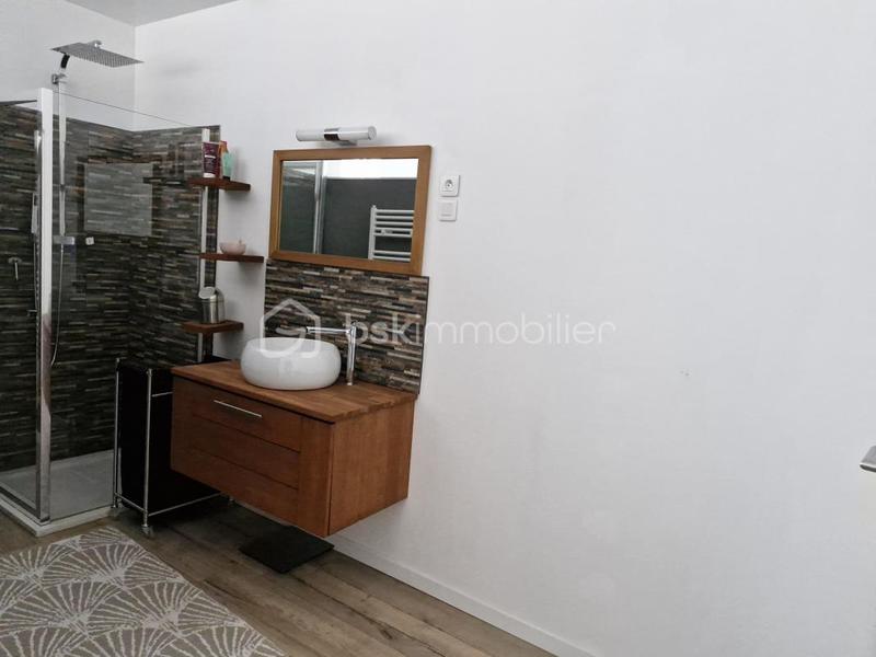 Maison - 143 m² - 5 pièces