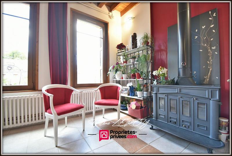 Maison - 260 m² - 12 pièces