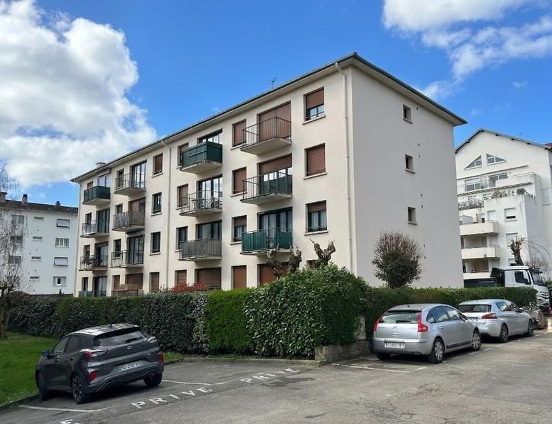 Appartement - 77 m² - 4 pièces