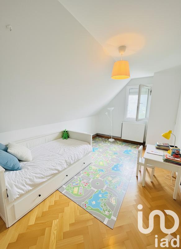 Maison - 151 m² - 6 pièces