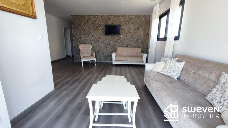 Maison - 94 m² - 4 pièces