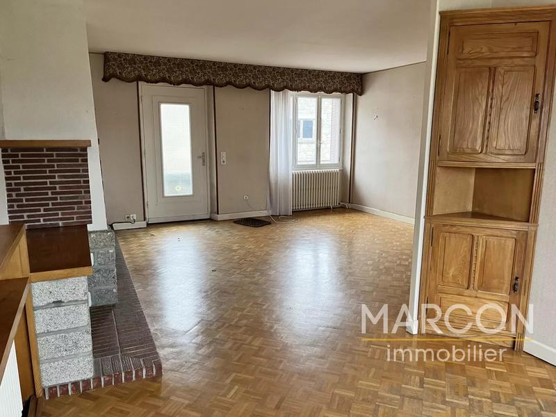 Maison - 265 m² - 10 pièces