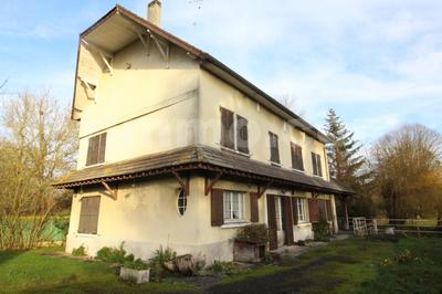 Moulin - 198 m² - 7 pièces