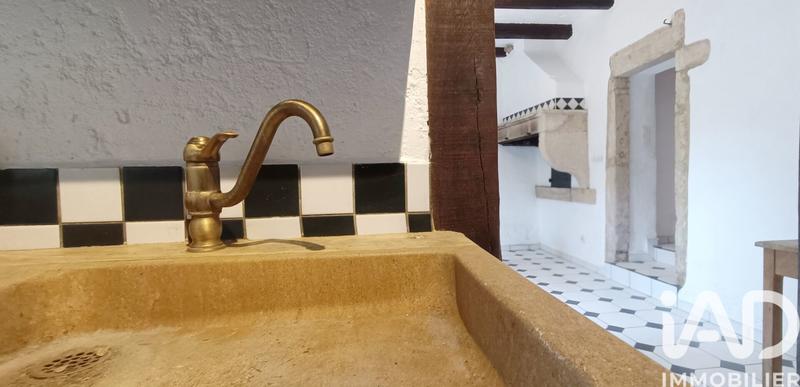 Maison de village - 362 m² - 10 pièces