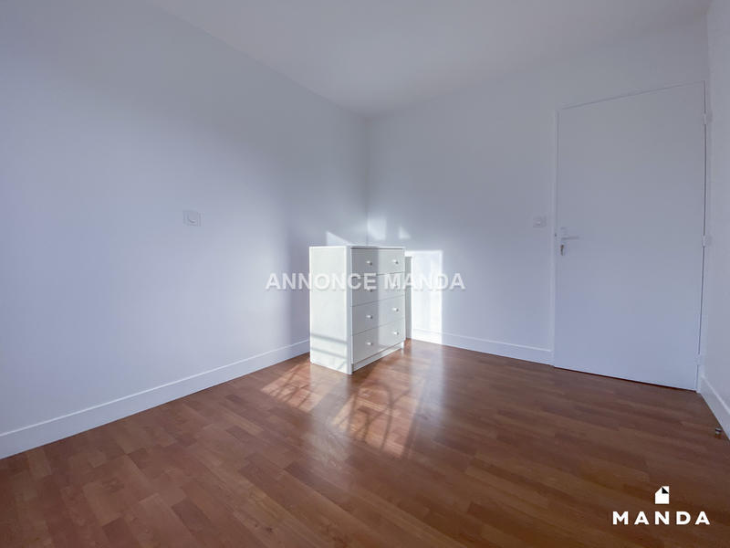 Appartement - 85 m² - 4 pièces