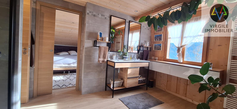 Maison - 151 m² - 6 pièces