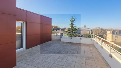 Appartement - 72 m² - 3 pièces