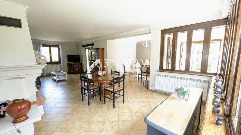Maison - 147 m² - 5 pièces