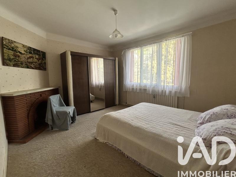 Maison - 186 m² - 6 pièces