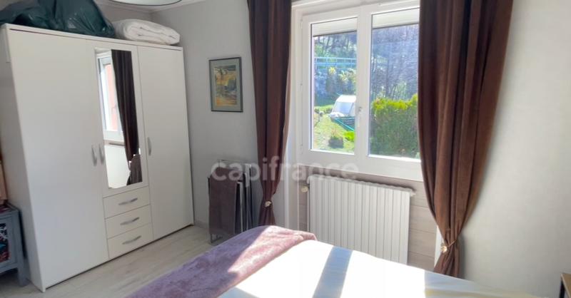 Maison de village - 368 m² - 8 pièces