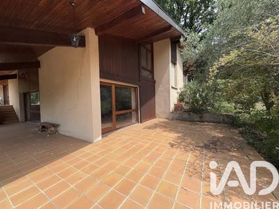 Maison de maîtres - 214 m² - 5 pièces