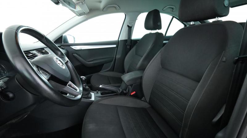 Skoda Octavia 1.6 Tdi Business 116 ch