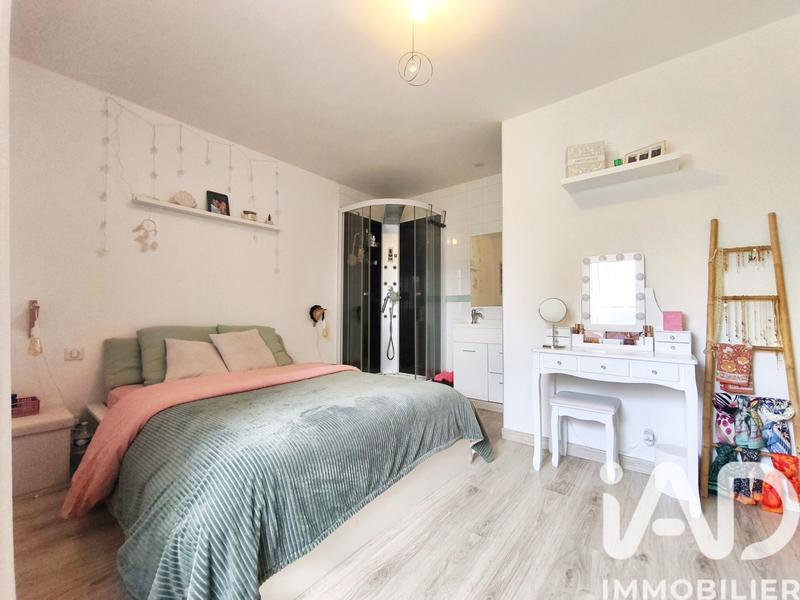 Maison - 140 m² - 7 pièces