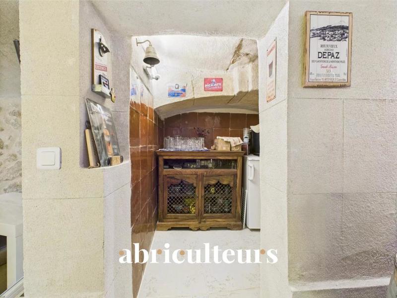 Maison de village - 94 m² - 5 pièces