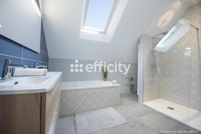 Maison de bourg - 170 m² - 6 pièces