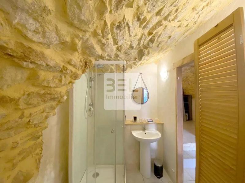 Studio - 18 m² - 1 pièce