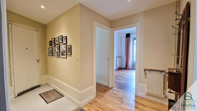 Appartement - 84 m² - 3 pièces