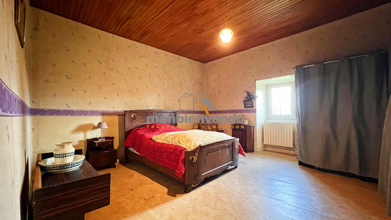 Maison ancienne - 186 m² - 6 pièces