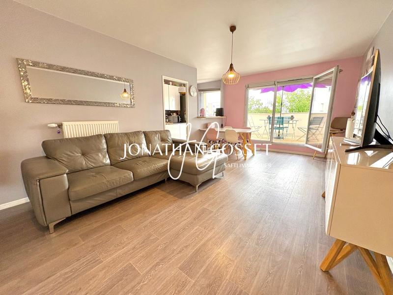 Appartement - 93 m² - 5 pièces