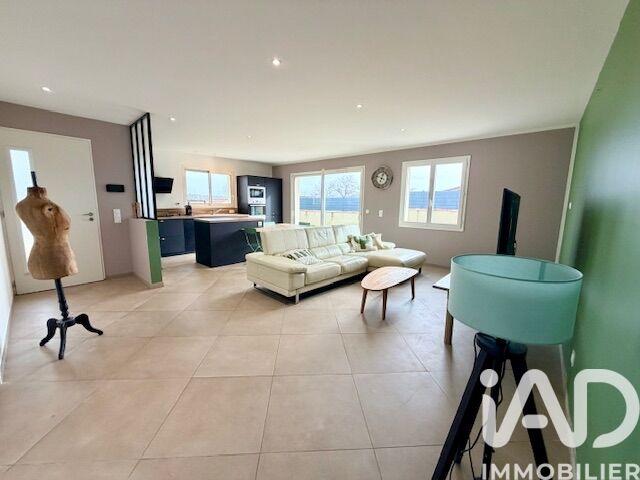 Maison - 95 m² - 4 pièces