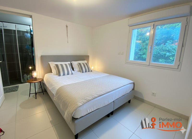 Villa - 95 m² - 5 pièces