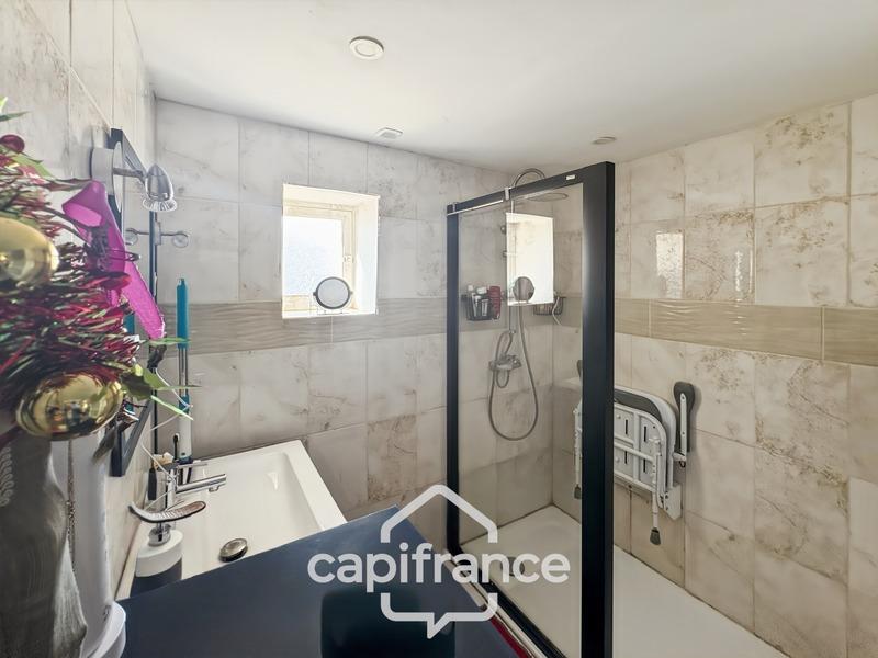 Maison - 143 m² - 6 pièces