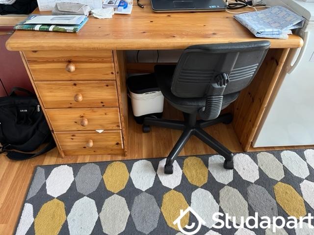 Chambre - 12 m² - 1 pièce