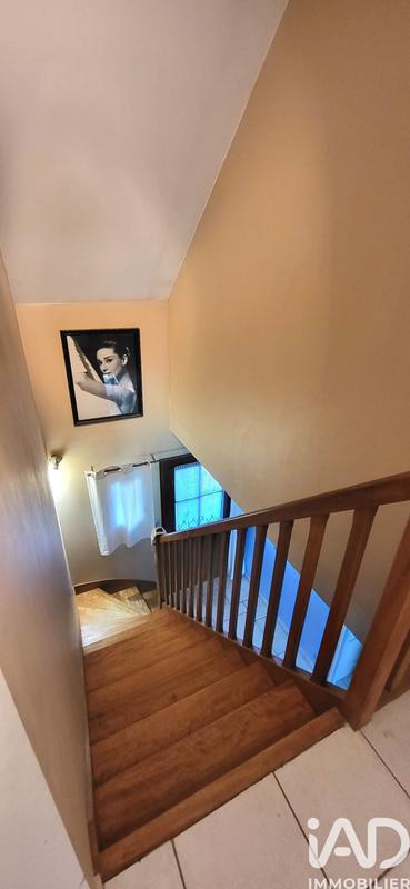 Maison - 159 m² - 6 pièces