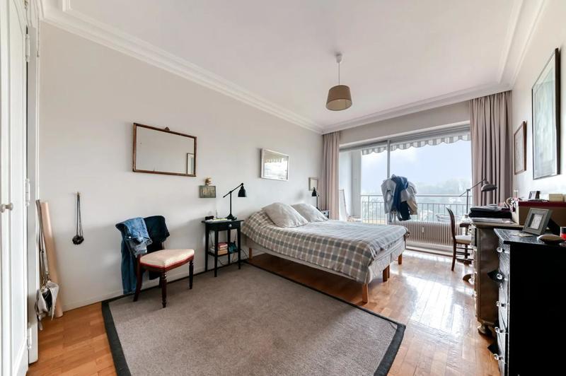 Appartement - 155 m² - 8 pièces