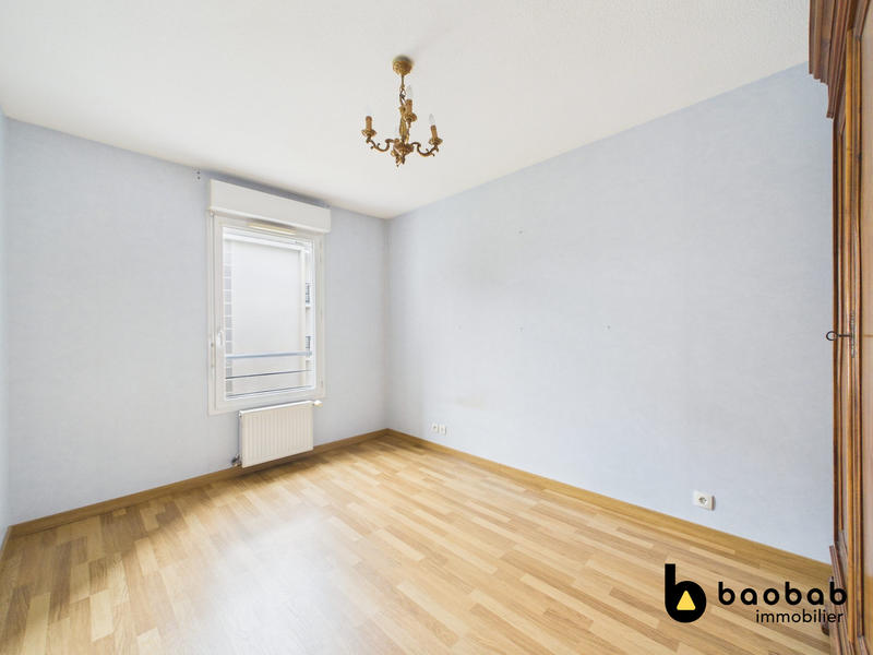 Appartement - 83 m² - 4 pièces
