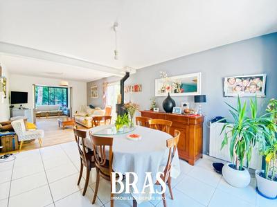 Maison - 145 m² - 7 pièces