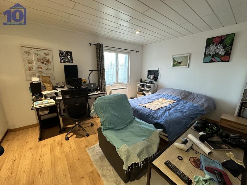 Maison - 145 m² - 6 pièces