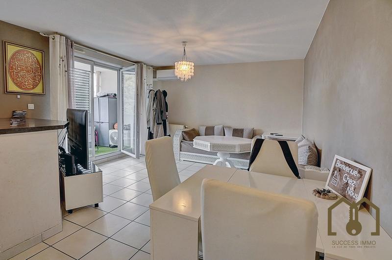 Appartement - 60 m² - 3 pièces