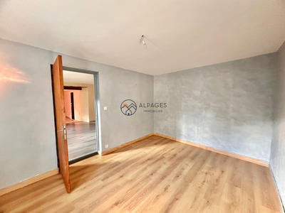 Châlet - 73 m² - 4 pièces