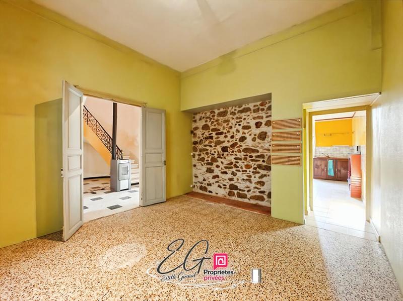 Propriété - 168 m² - 6 pièces