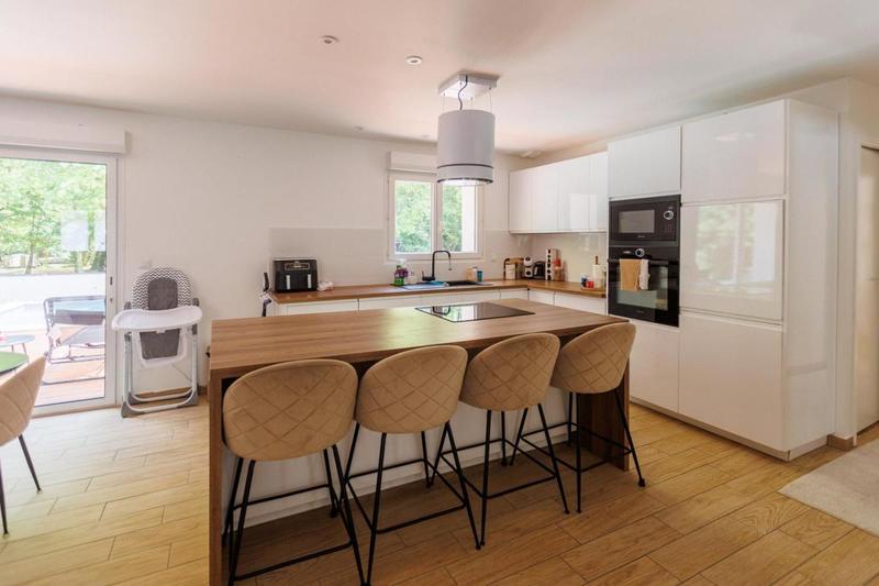 Maison - 103 m² - 4 pièces