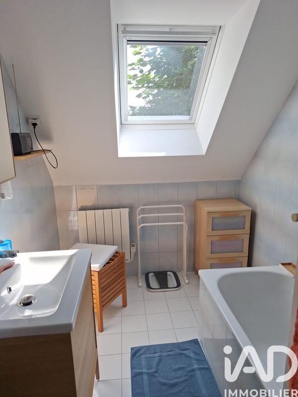 Maison - 181 m² - 5 pièces