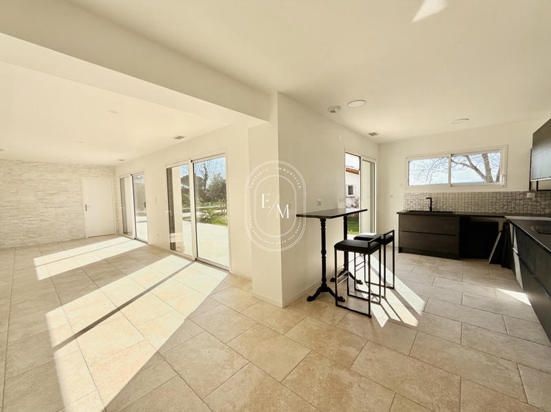 Maison - 132 m² - 4 pièces