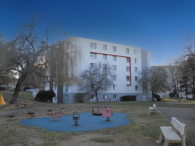 Appartement - 84 m² - 4 pièces