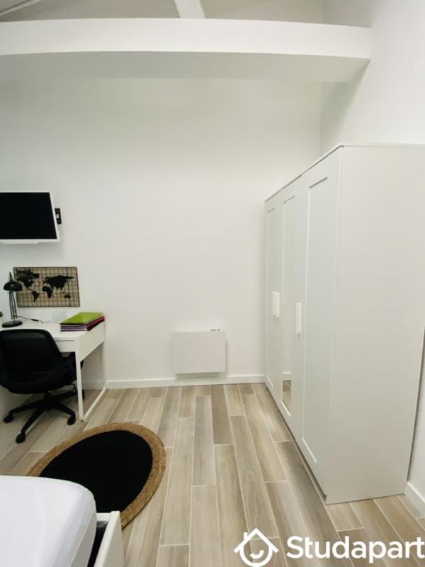 Chambre - 14 m² - 1 pièce