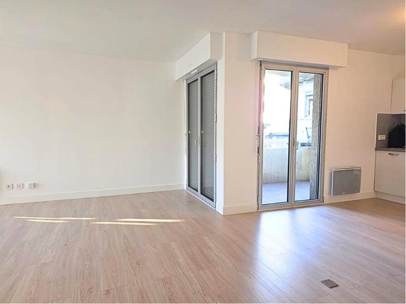 Appartement - 80 m² - 3 pièces